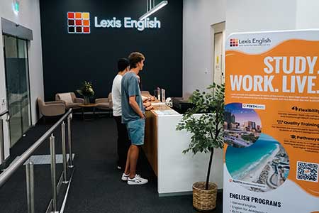 レクシス パース校